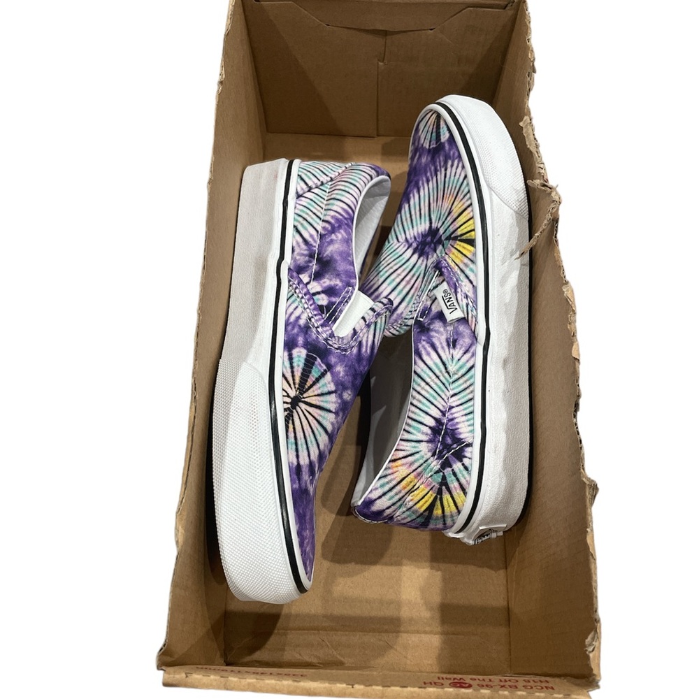 Classic Slip On - Picture 6 of 6